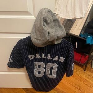 Dallas Cowboys short sleeved buttoned hoodie